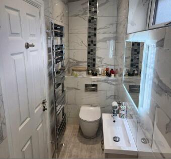 En Suite 2
