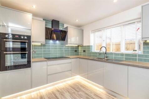 Kitchen/Breakfast Rm