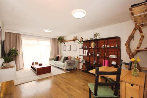 Spacious Room