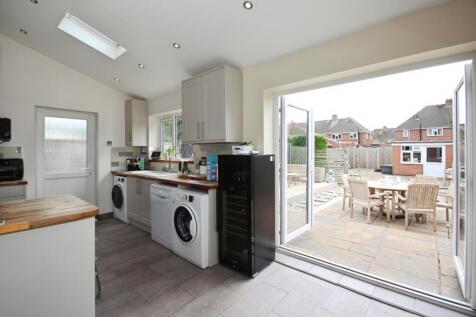 Kitchen To Garden