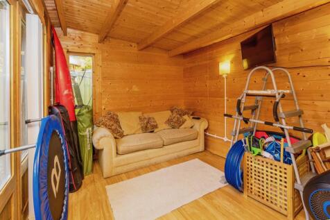 Garden Cabin
