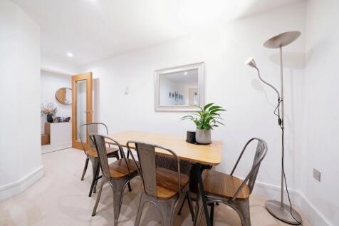 Lounge/Diner