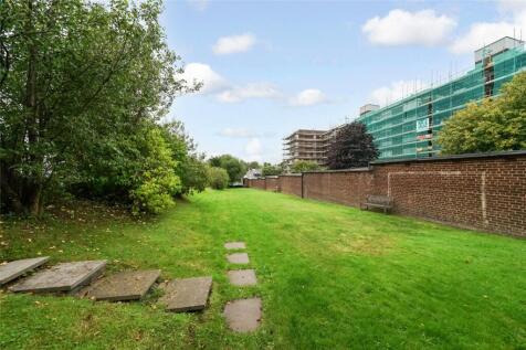 Residents Gardens