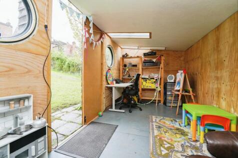 Shed