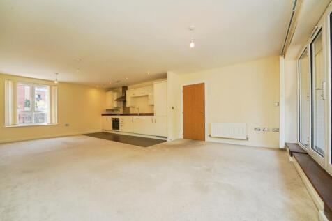 Kitchen Lounge Area