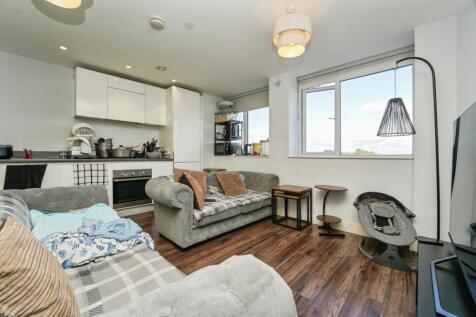 Lounge Kitchen Area