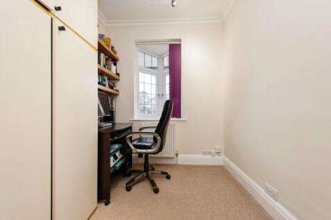 Bedroom/Study