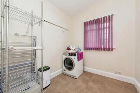 Bedroom/Utility