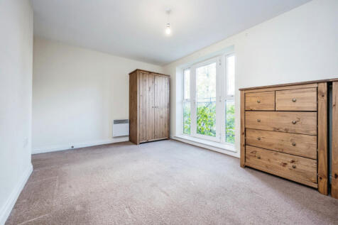 bedroom2