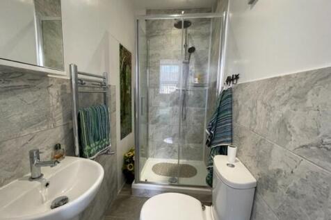 En suite One
