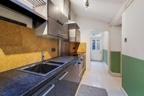 13_Kitchen 1-1