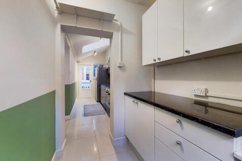 13_Kitchen 1-0