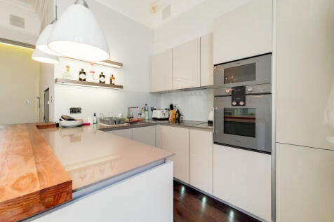 2_Kitchen-Reception-