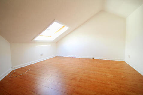 Loft room 1