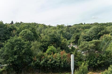 Whyteleafe House ...
