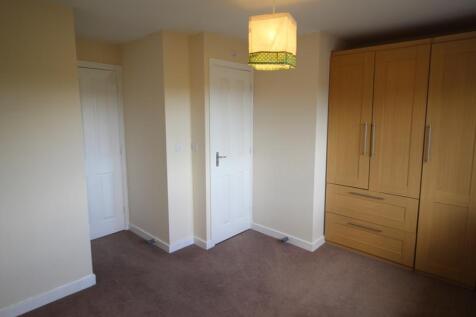 Bedroom Two (2)