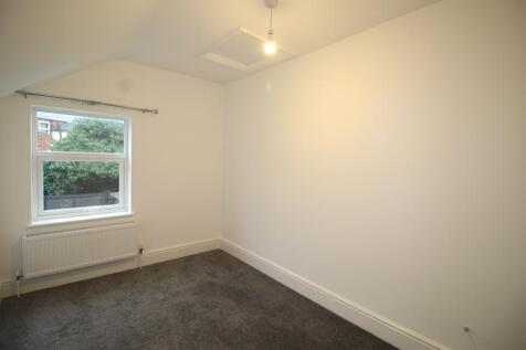 Bedroom 3 (3)