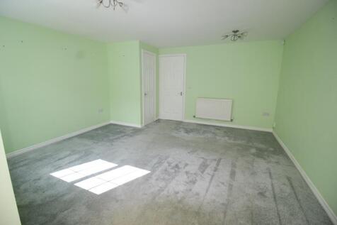 Lounge Dining Room (2)