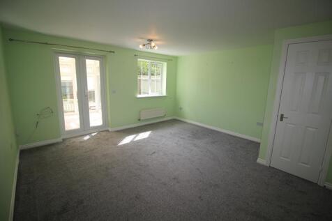 Living room &amp; Dining (2)