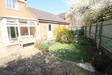 Rear Garden (2)