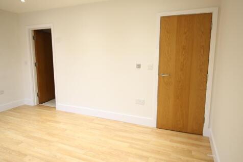 Bedroom One (2)