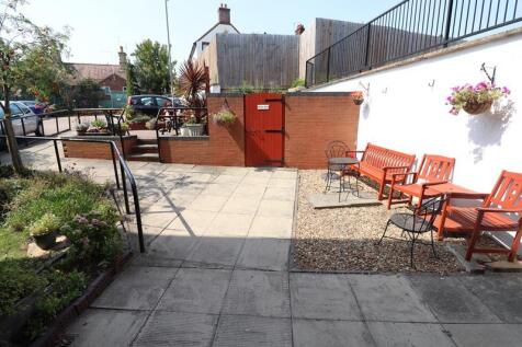 Communal Garden (2)
