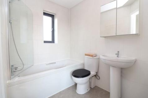 Ensuite bath