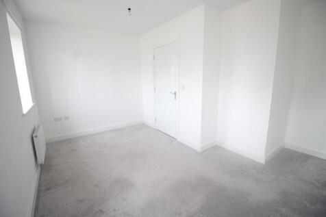 Bedroom Two (2)