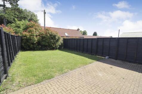 Front Garden Area