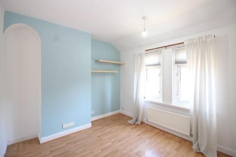 4, Bedroom 1 (1)