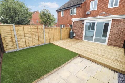 Rear Garden (2)