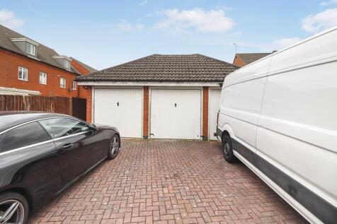 Garage &amp; Parking
