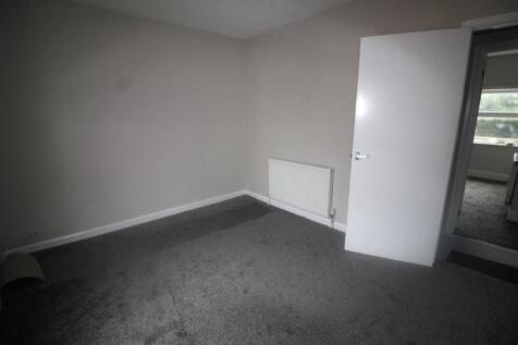 Bedroom 2.JPG