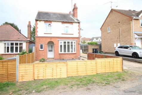 Front Picture - Ground Floor Flat.JPG