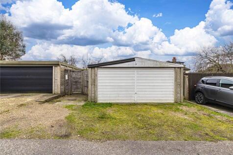 Garage &amp; Parking