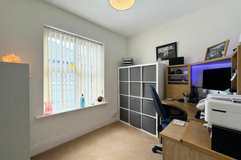 Office/Bedroom