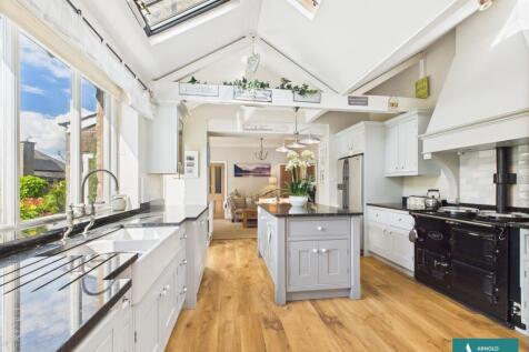 Open plan kitchen/lounge/dining room