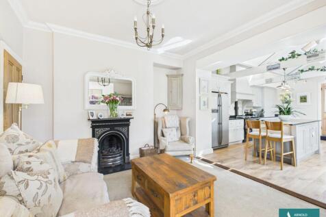 Open plan kitchen/lounge/dining room
