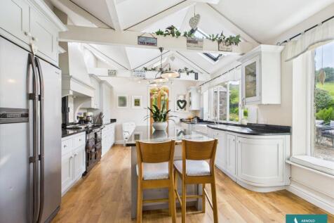 Open plan kitchen/lounge/dining room