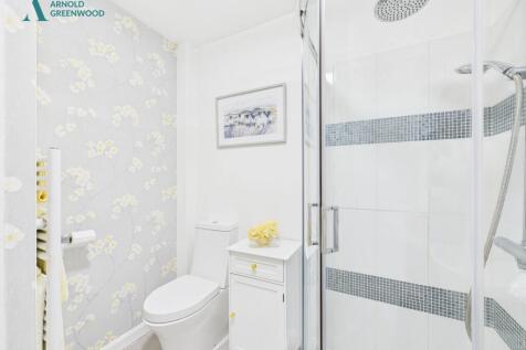 Main Shower Room