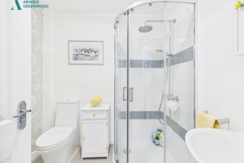Main Shower Room