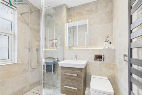 En-Suite / Shower Room