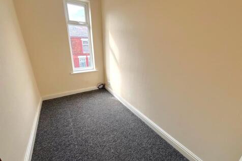bedroom 3.jpeg