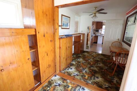 Dining Hall/Bed 3
