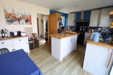Dining Area/Kitchen