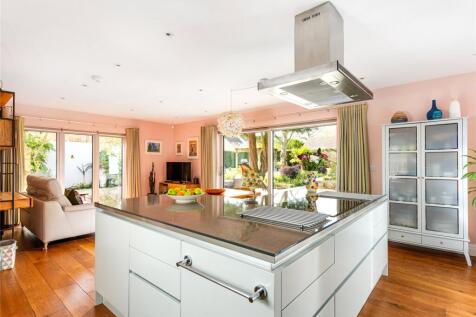 Kitchen/Breakfast 1