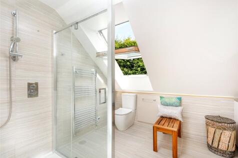 Prin Bed En Suite