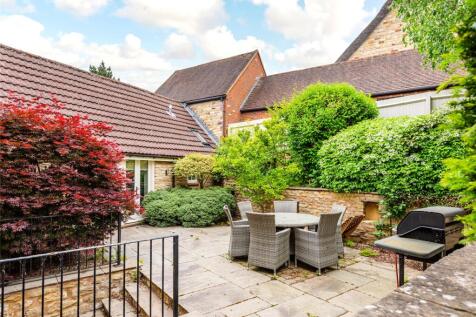 Rear Courtyard