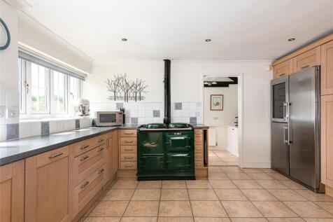 Kitchen/Breakfast Rm