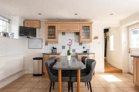 Kitchen/Breakfast Rm